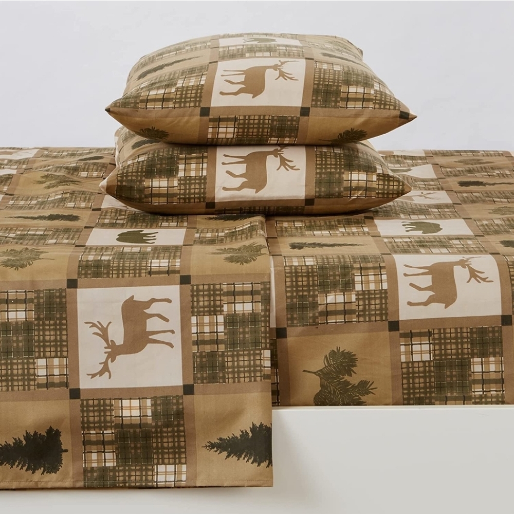 Great Bay Home 4-Piece Lodge Printed Ultra-Soft Microfiber Full Sheet Set
